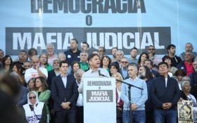 Política
