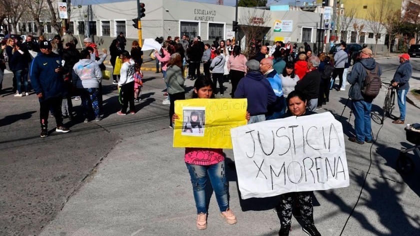 Motochorros Mataron A Una Nena De 11 Años En La Puerta De Una Escuela ...