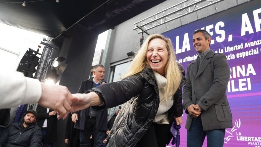 Karina Milei en Castelar: