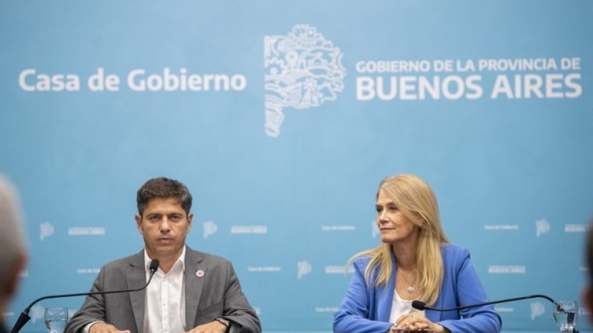 Kicillof dijo que denunciará a Milei y lo acusó de ser “el principal responsable del narcotráfico”