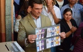 Política