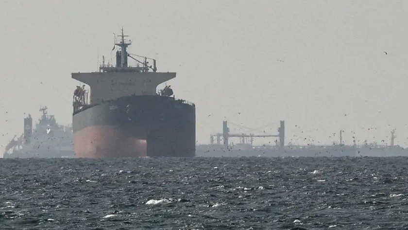 Irán anunció la reapertura del estrecho y se derrumba el precio del petróleo