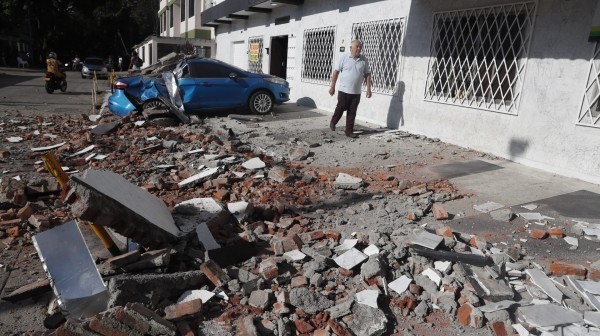 Colombia fue sacudida por un terremoto de magnitud 7,4: hay al menos 111 muertos